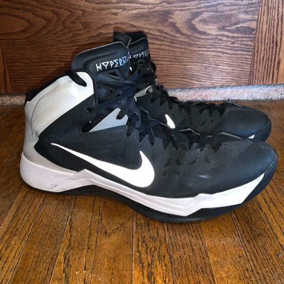 size 15 basketball shoes